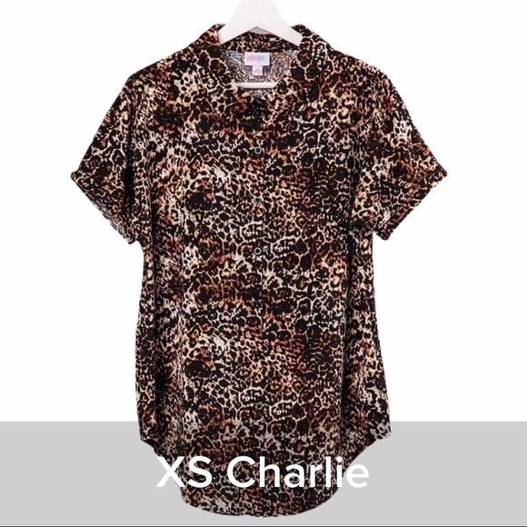 LuLaRoe Charlie Short Sleeve Button Up Top Animal Print - Size XS - Picture 1 of 3